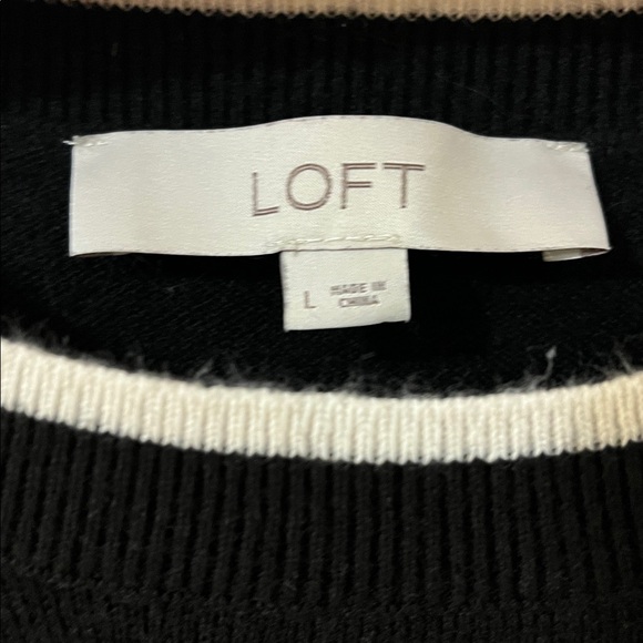 Banana Republic cat motif sweater - Picture 3 of 5